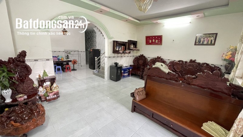 Bán nhà Đường Số 8 Linh Xuân, TP HCM, DT 168m2, 2 tầng, sổ hồng. Giá 5.95 tỷ.